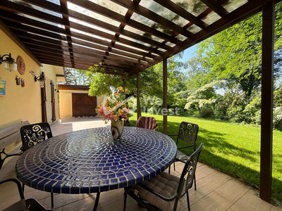 Villa - 230 m² - 7 pièces