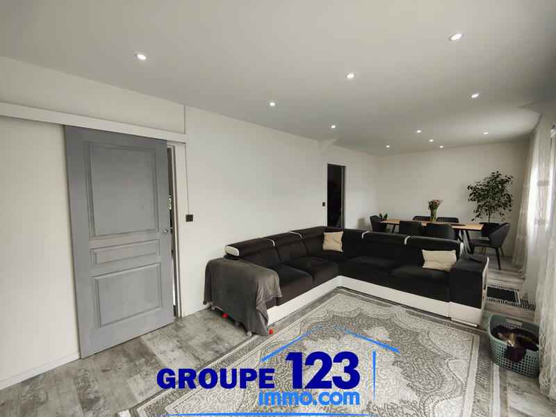 Maison - 92 m² - 4 pièces