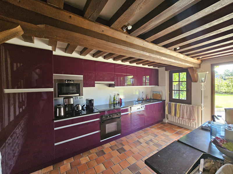 Maison - 260 m² - 8 pièces