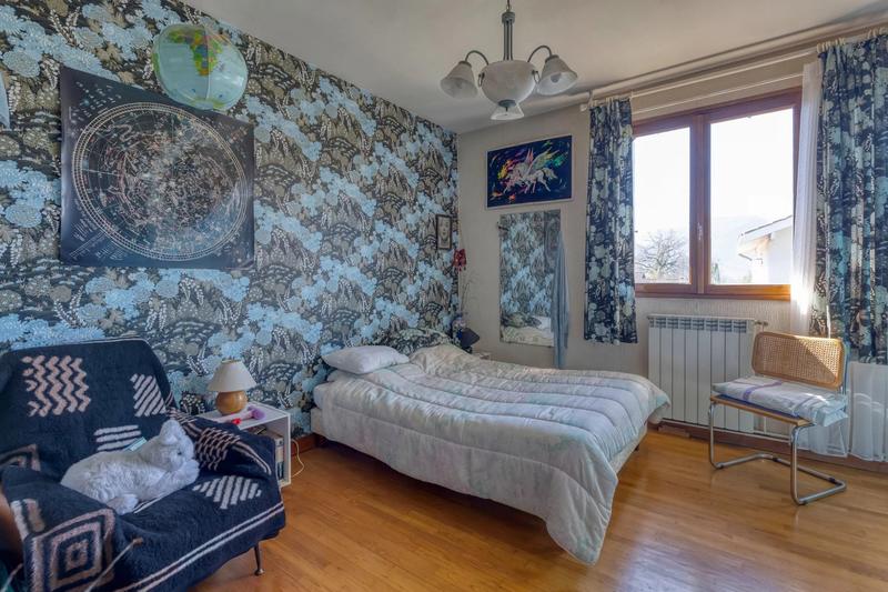 Maison - 217 m² - 10 pièces