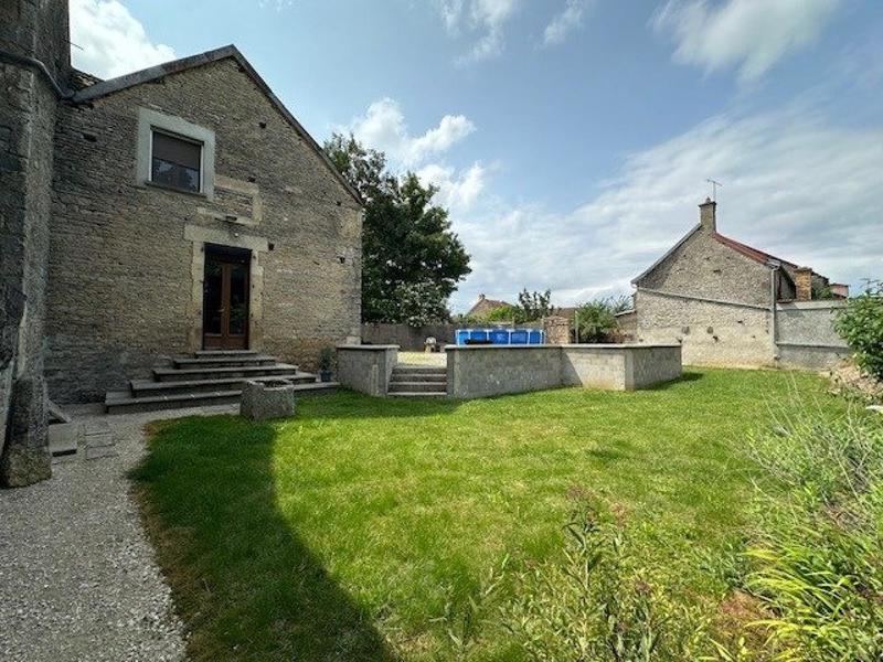 Maison - 184 m² - 7 pièces