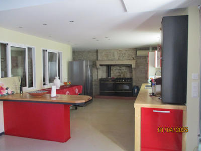 Maison - 200 m² - 7 pièces