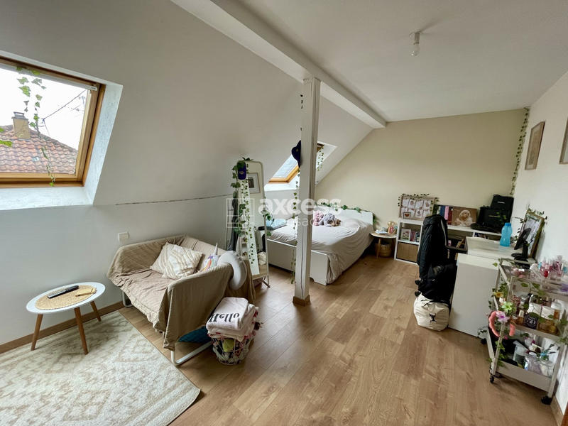 Maison - 144 m² - 5 pièces