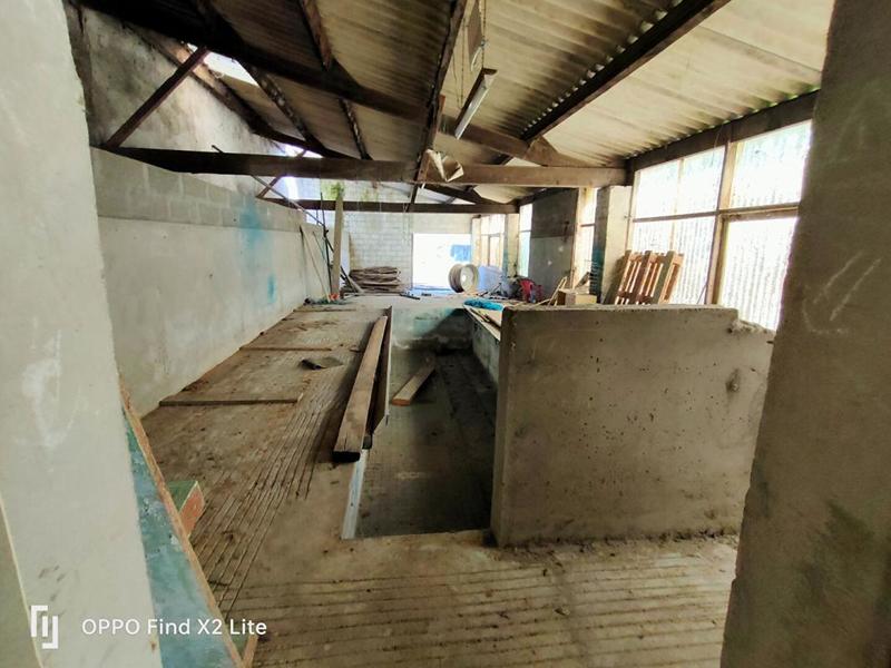 Maison - 220 m² - 9 pièces