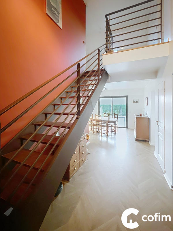 Villa - 163 m² - 6 pièces