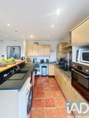 Appartement - 99 m² - 4 pièces