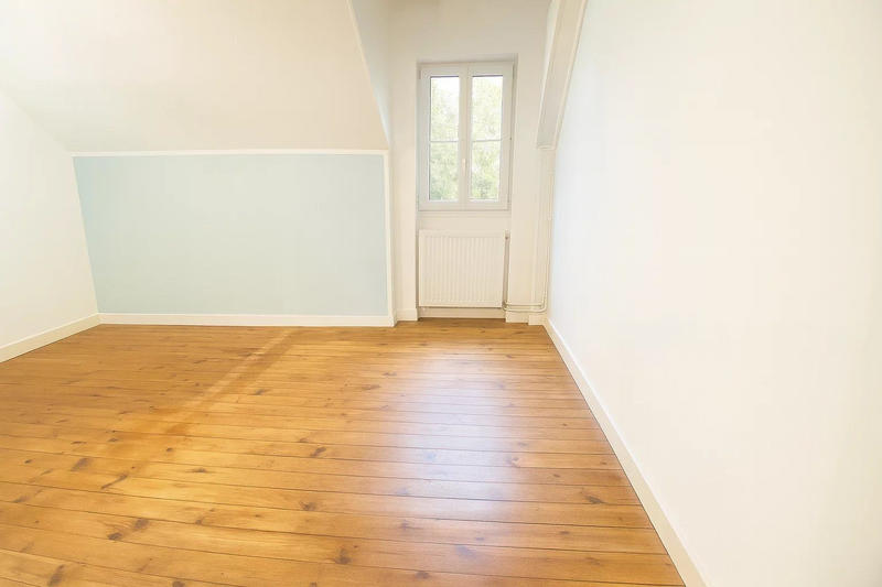 Appartement - 77 m² - 5 pièces