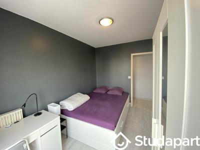 Chambre - 9 m² - 1 pièce