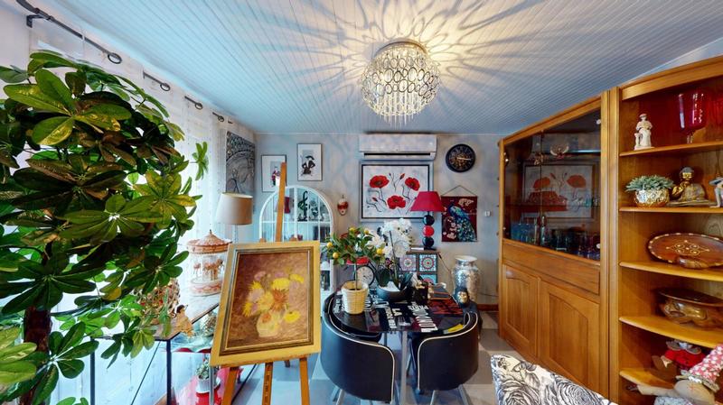 Maison - 143 m² - 5 pièces