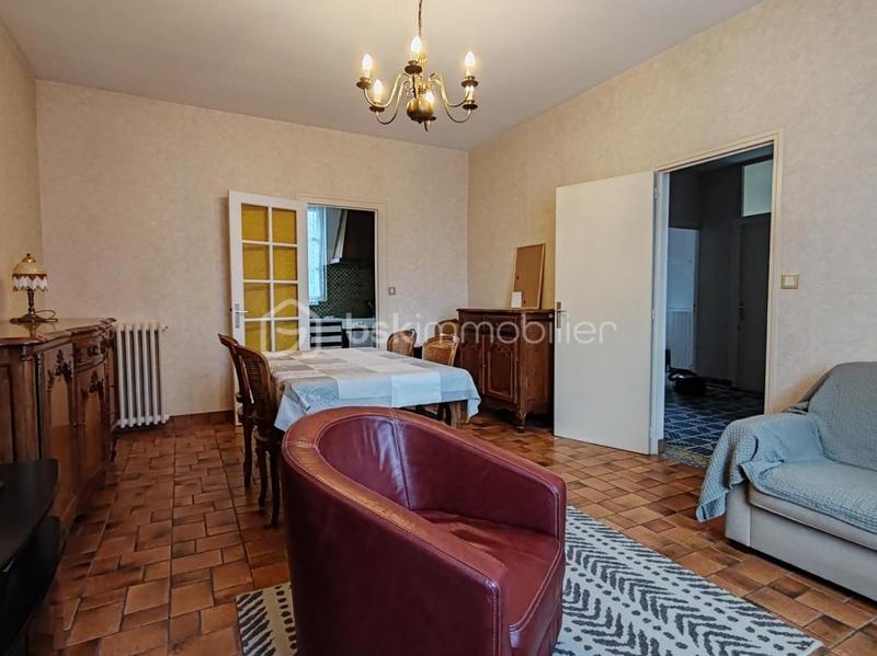 Maison - 164 m² - 7 pièces