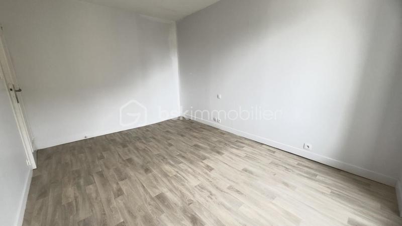 Appartement - 105 m² - 7 pièces