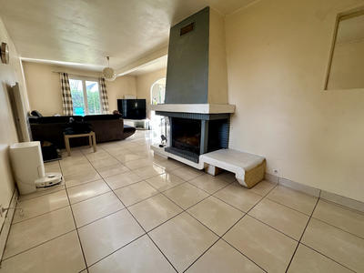 Maison - 121 m² - 5 pièces