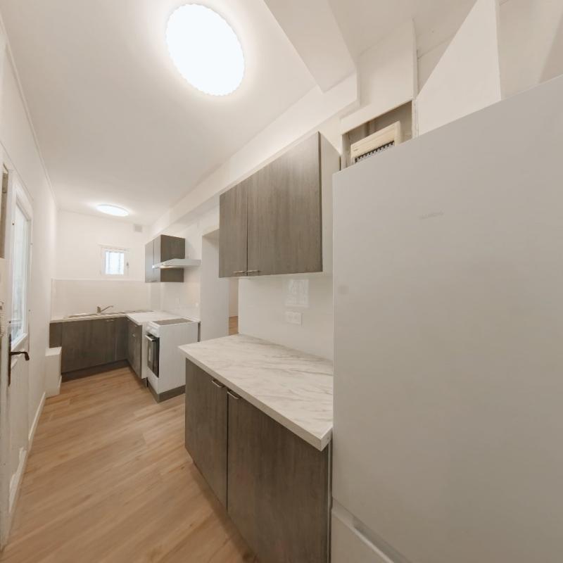 Appartement - 90 m² - 4 pièces