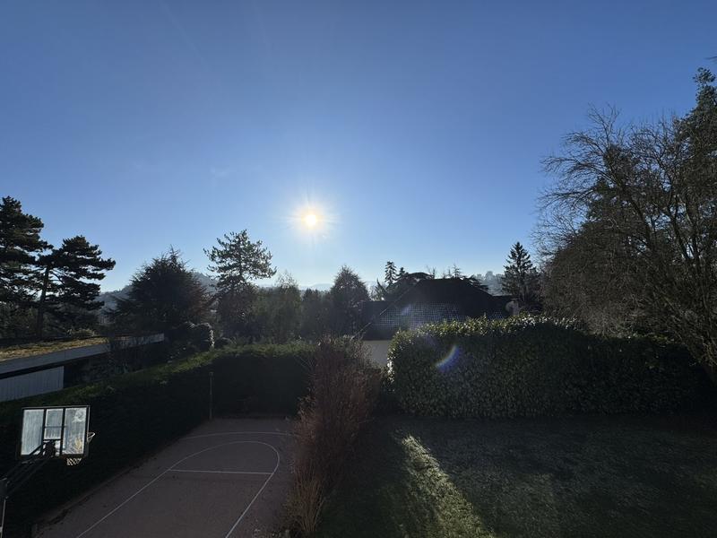 Villa - 281 m² - 9 pièces