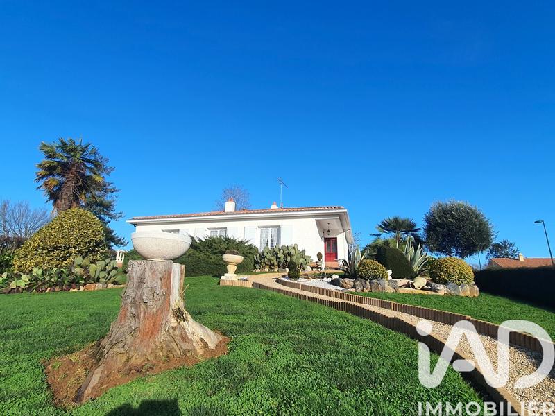 Maison de village - 95 m² - 4 pièces