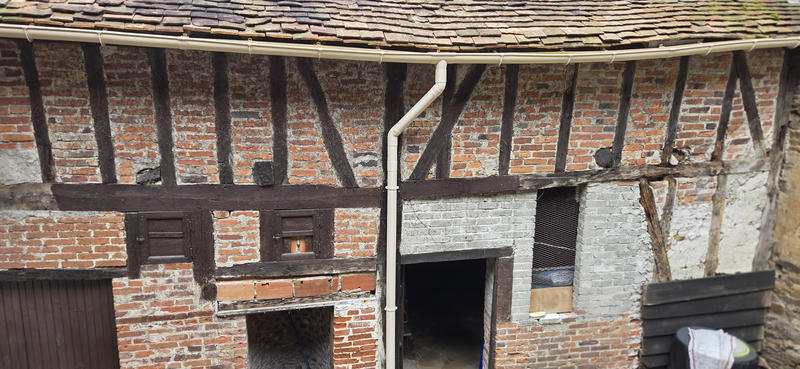 Maison - 101 m² - 6 pièces