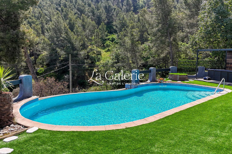 Villa - 122 m² - 4 pièces