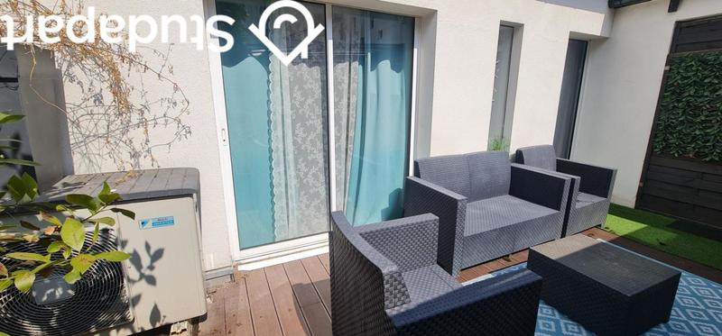 Chambre - 13 m² - 1 pièce