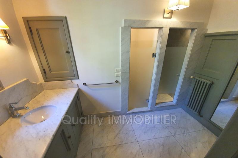 Maison de ville - 190 m² - 5 pièces