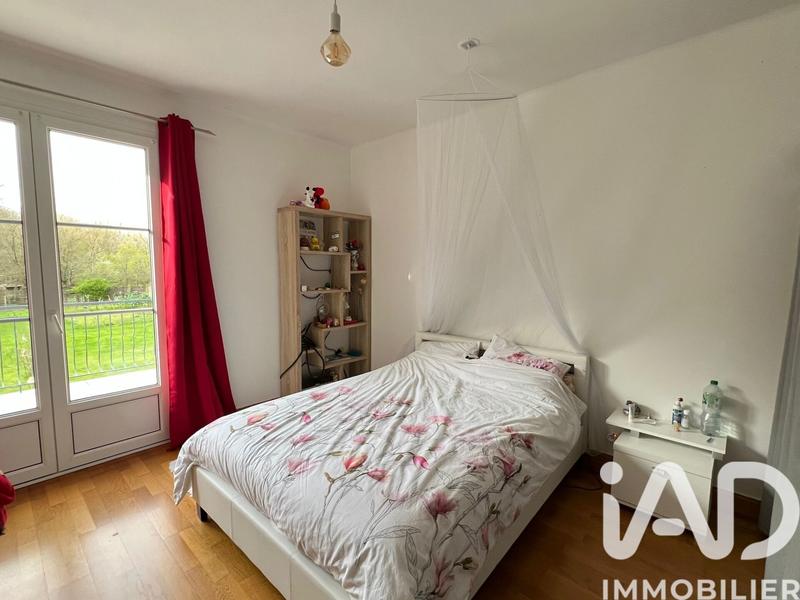 Maison - 250 m² - 9 pièces