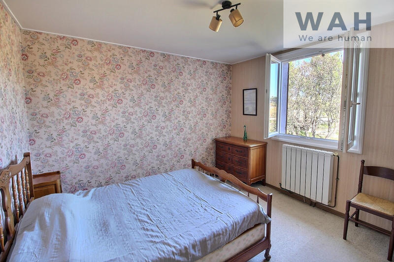 Maison - 99 m² - 4 pièces