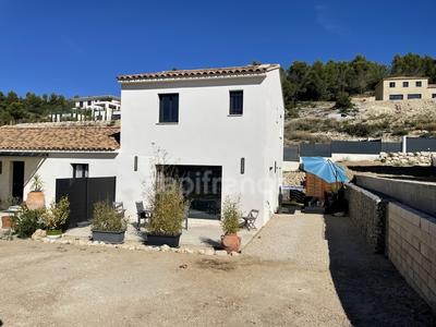 Maison - 165 m² - 6 pièces