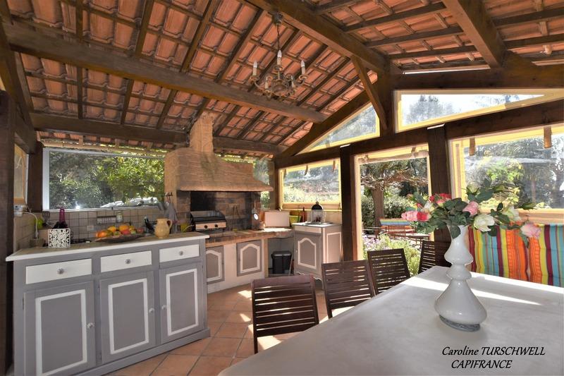 Villa - 171 m² - 7 pièces