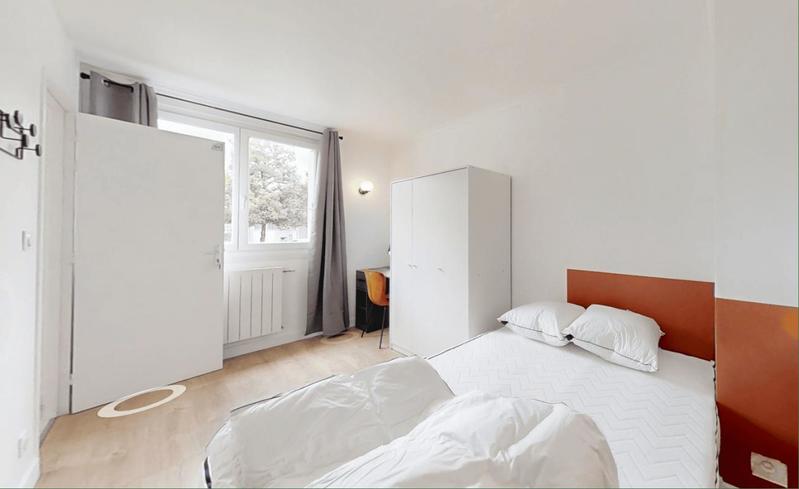 Appartement - 81 m² - 5 pièces