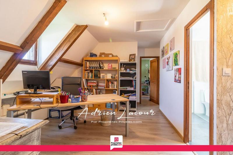 Maison - 139 m² - 7 pièces