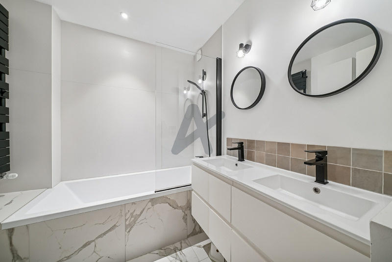 Appartement - 106 m² - 4 pièces