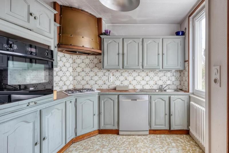 Maison - 238 m² - 11 pièces