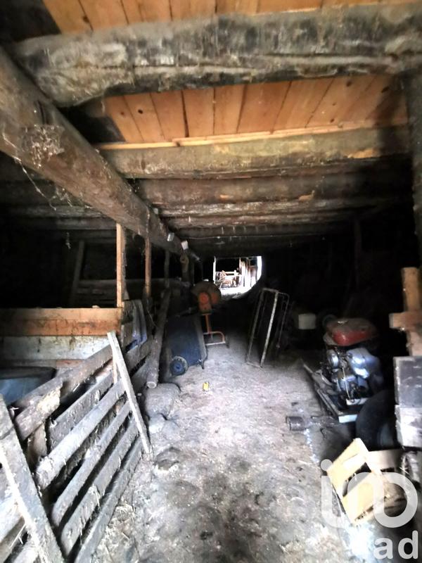 Ferme - 210 m² - 2 pièces