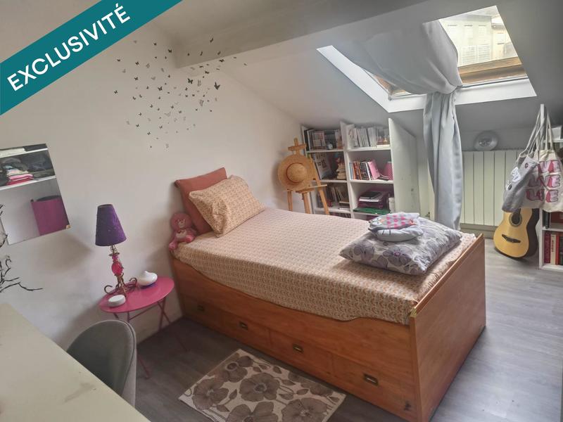 Maison - 200 m² - 9 pièces