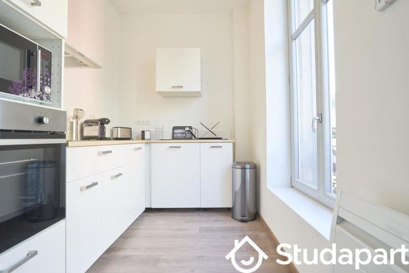 Chambre - 13 m² - 1 pièce