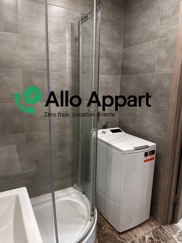 Studio - 25 m² - 1 pièce