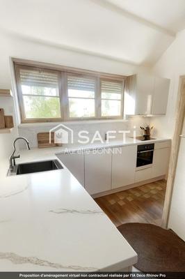 Maison - 77 m² - 5 pièces