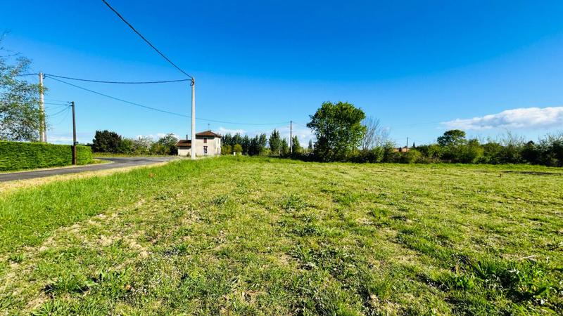 Terrain constructible - 650 m²