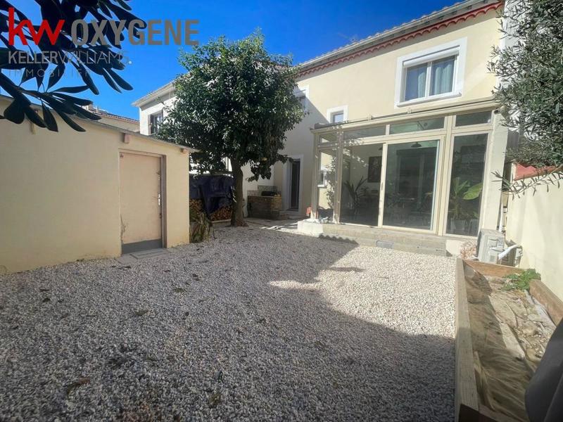 Maison - 96 m² - 5 pièces