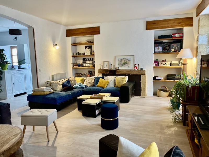 Maison ancienne - 187 m² - 6 pièces