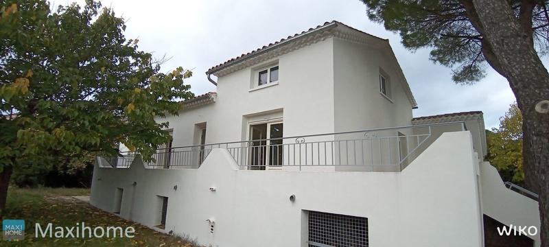 Maison de village - 110 m² - 4 pièces