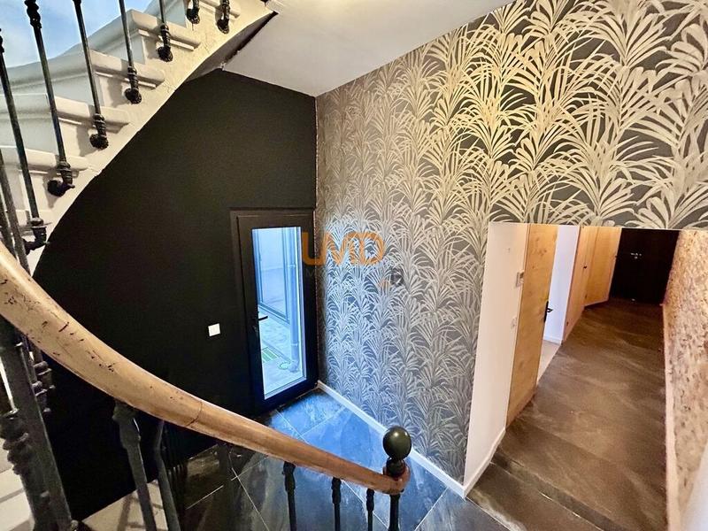 Appartement - 135 m² - 5 pièces