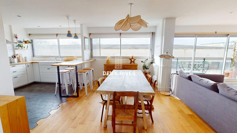 Appartement - 105 m² - 4 pièces