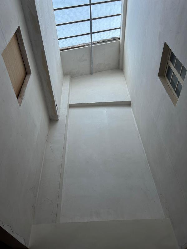 Maison - 320 m² - 8 pièces