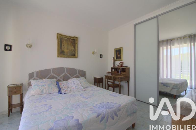 Maison - 210 m² - 7 pièces