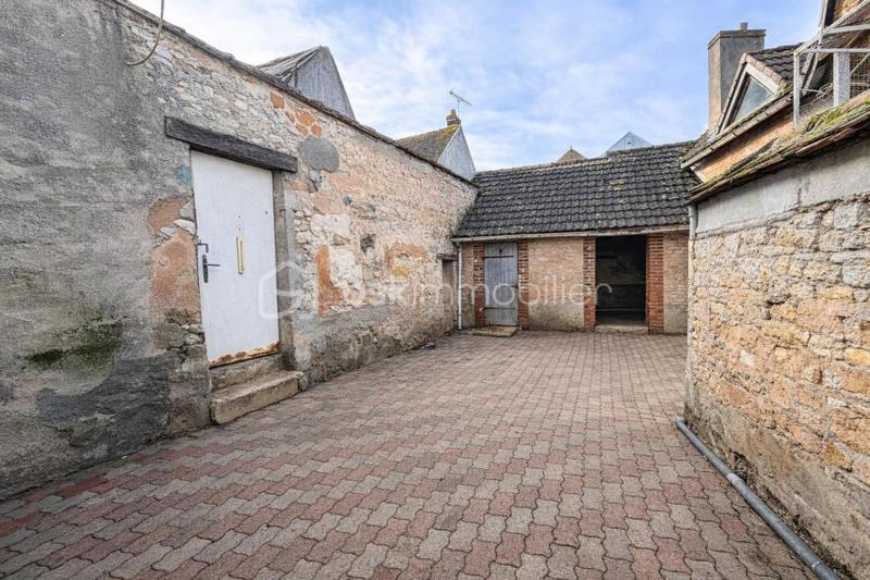 Maison de village - 110 m² - 5 pièces