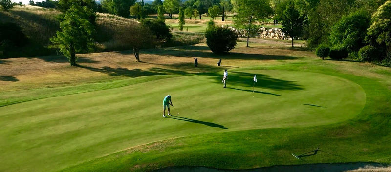 Maison - 198 m² - 7 pièces