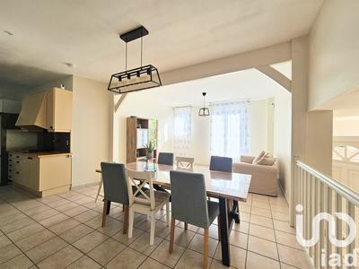 Maison - 149 m² - 7 pièces