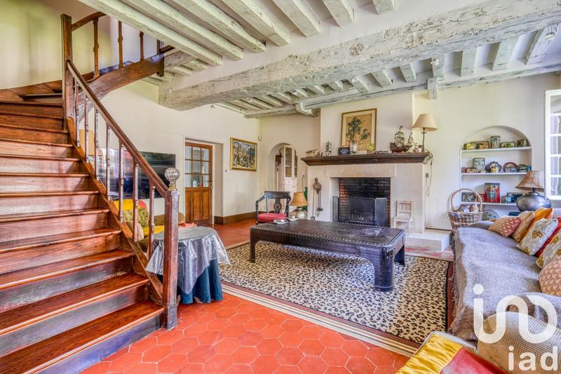 Maison - 315 m² - 11 pièces