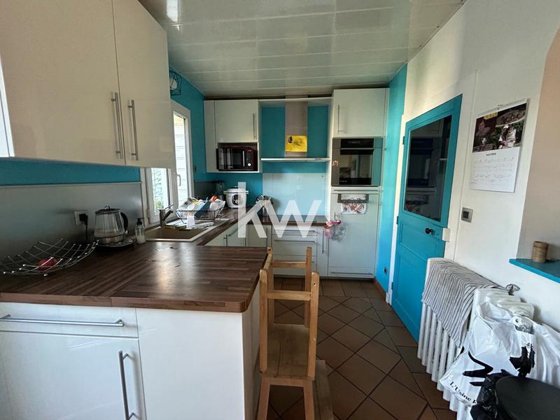 Maison traditionnelle - 111 m² - 6 pièces