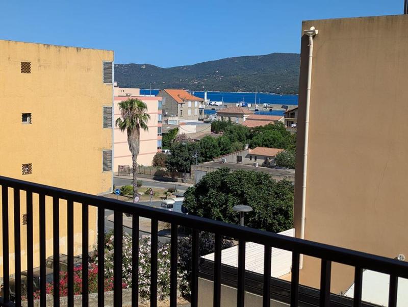 Appartement - 105 m² - 4 pièces